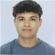 adapto las clases al nivel del alumno y al temario que se este impartiendo en el colegio